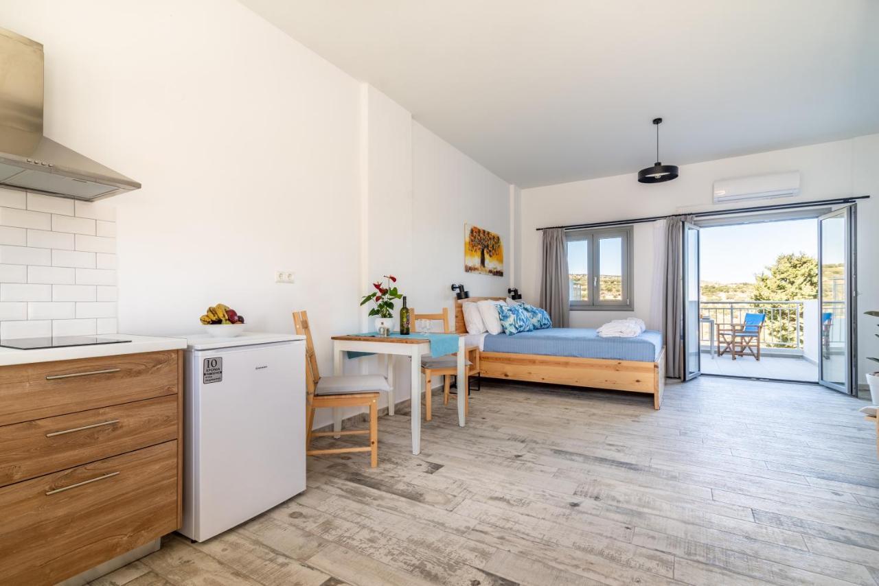 Magriplis Hill Apts Gouvai Exteriör bild